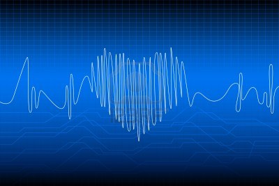 9720543-illustration-of-beating-heart-with-wave-frequency